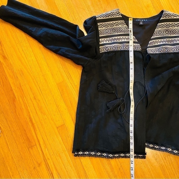TRIBAL linen jacket embroidered black and white bohemian tassels textured large - Picture 13 of 15